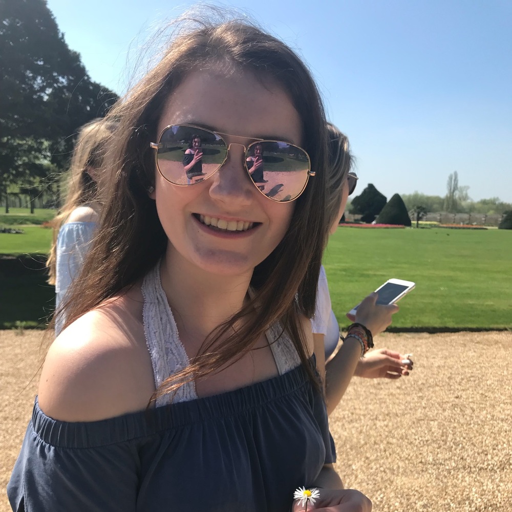 Meet your Posher, Taylor